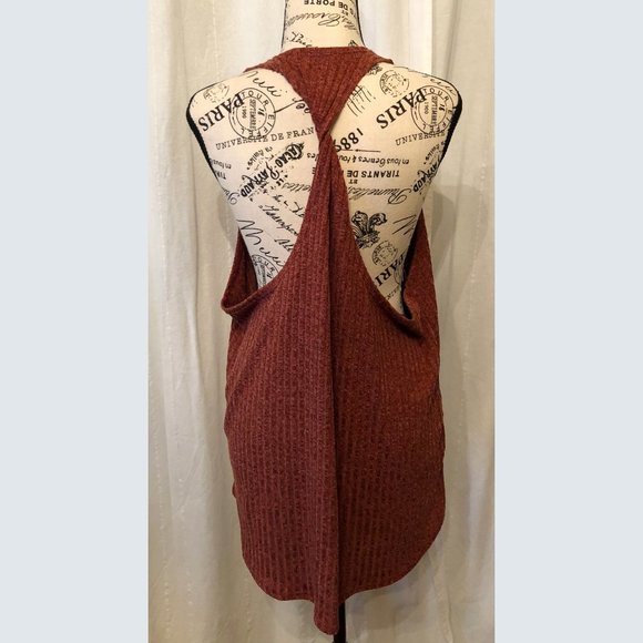 Twist Back Sweater Knit Cami in Rust - Picture 2 of 5